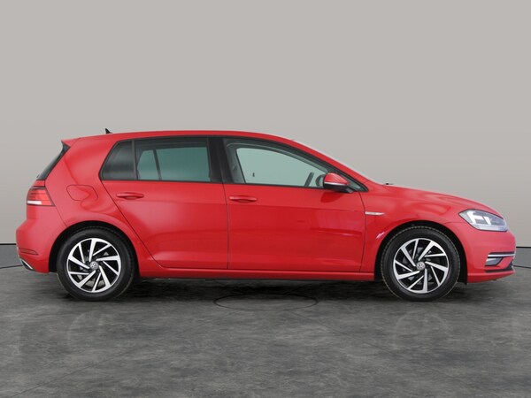 Used Volkswagen Golf 2019 for sale - 76098292: Photo 11