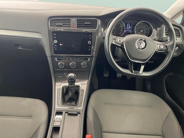 Used Volkswagen Golf 2019 for sale - 76098292: Photo 5