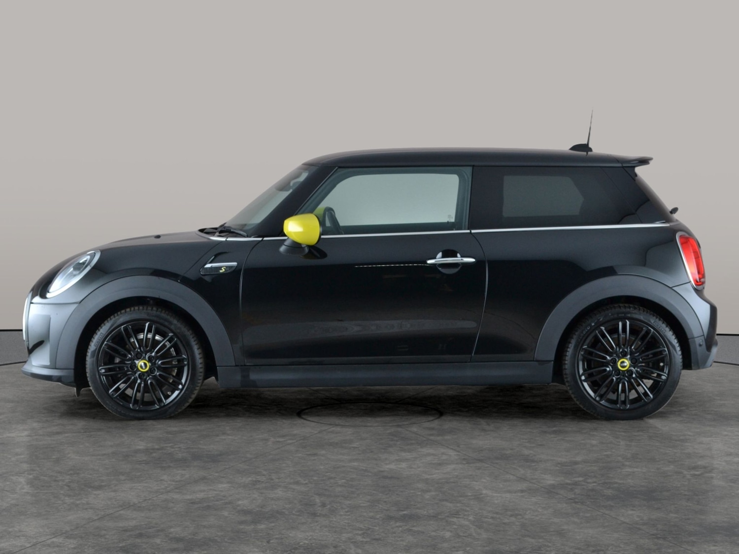 Used MINI Electric Hatch 2022 for sale - 77071262: Photo 13