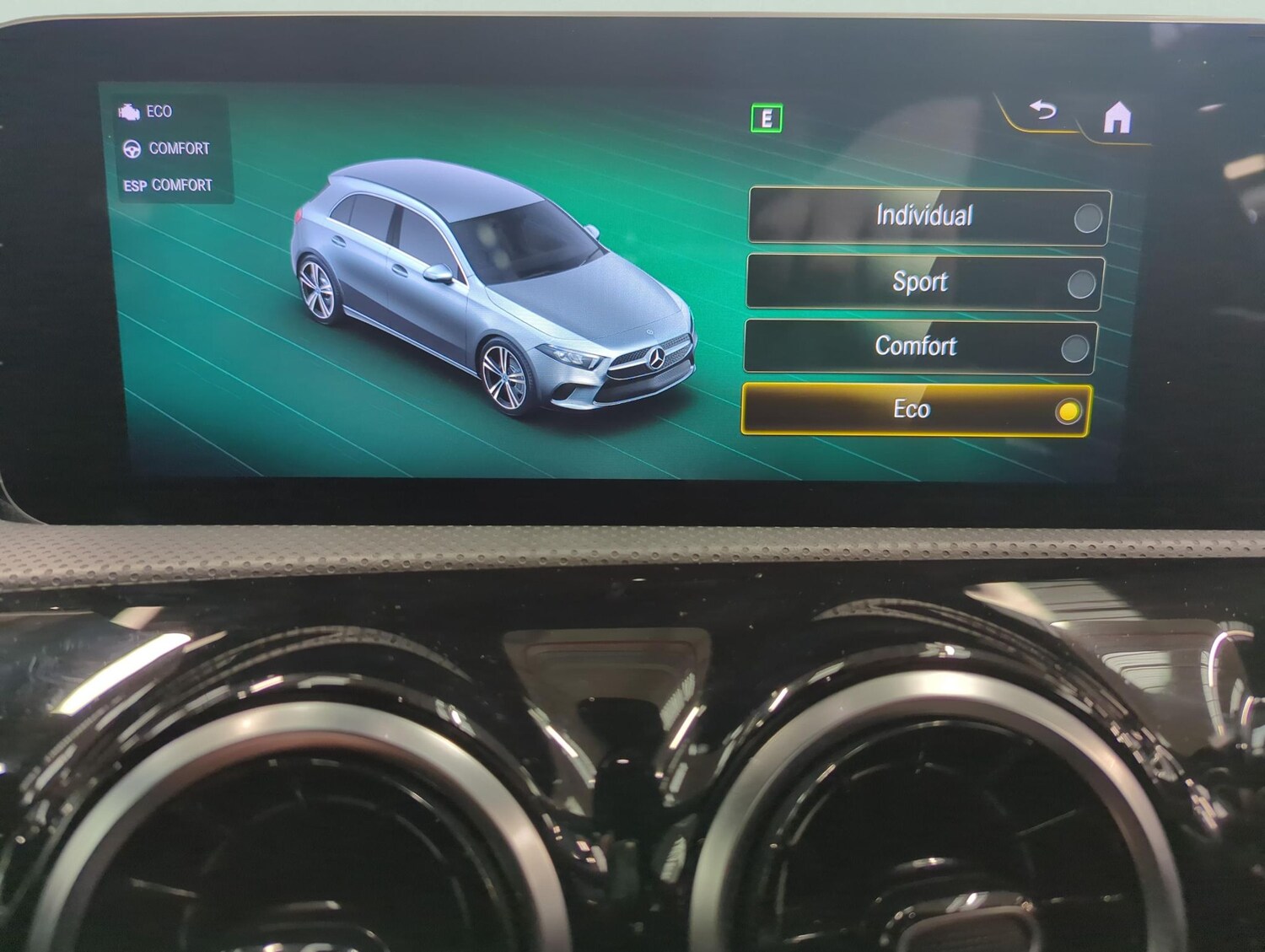 Used Mercedes-Benz A-Class 2020 for sale - 77347331: Photo 17