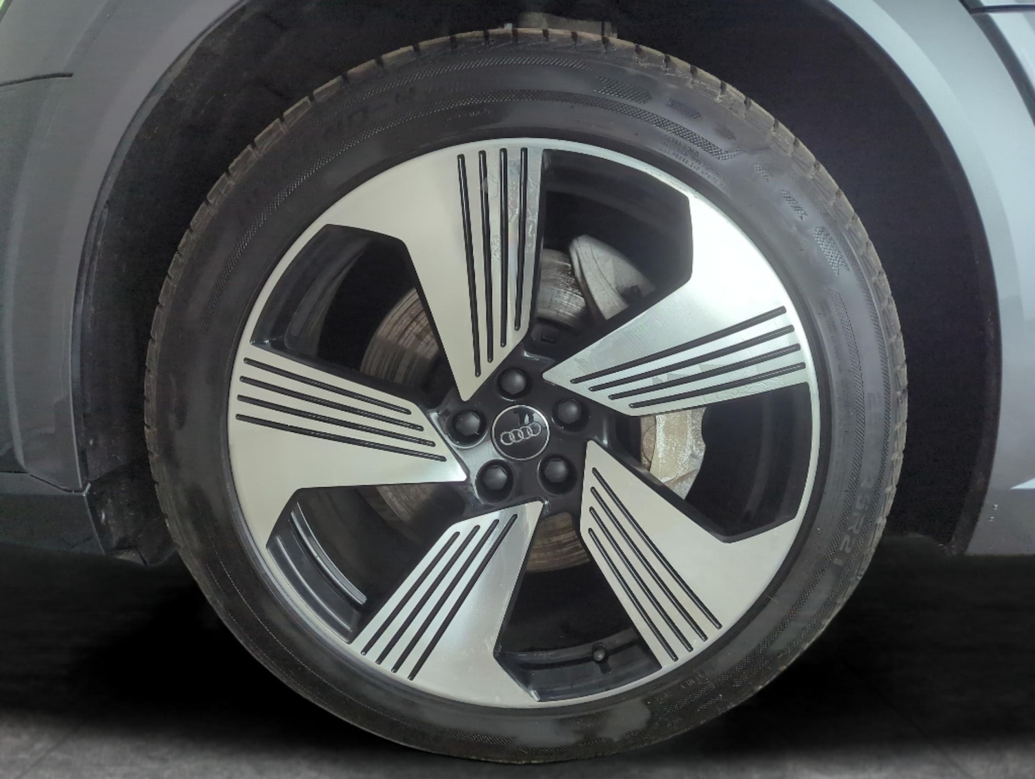 Used Audi e-tron 2020 for sale - 78166743: Photo 29