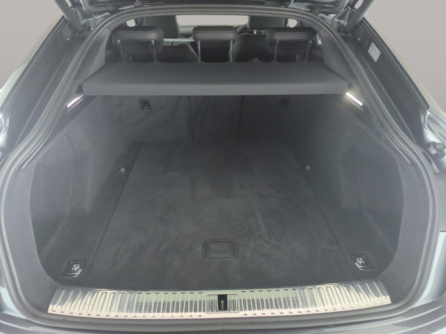 Used Audi e-tron 2020 for sale - 78166743: Photo 40