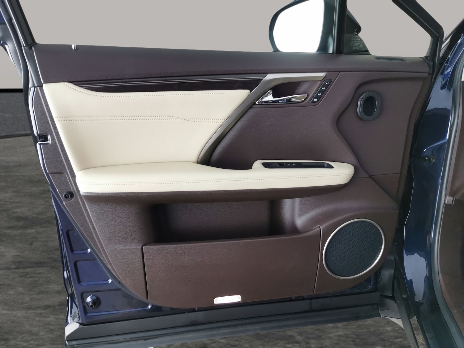 Used Lexus RX 2019 for sale - 77663176: Photo 30