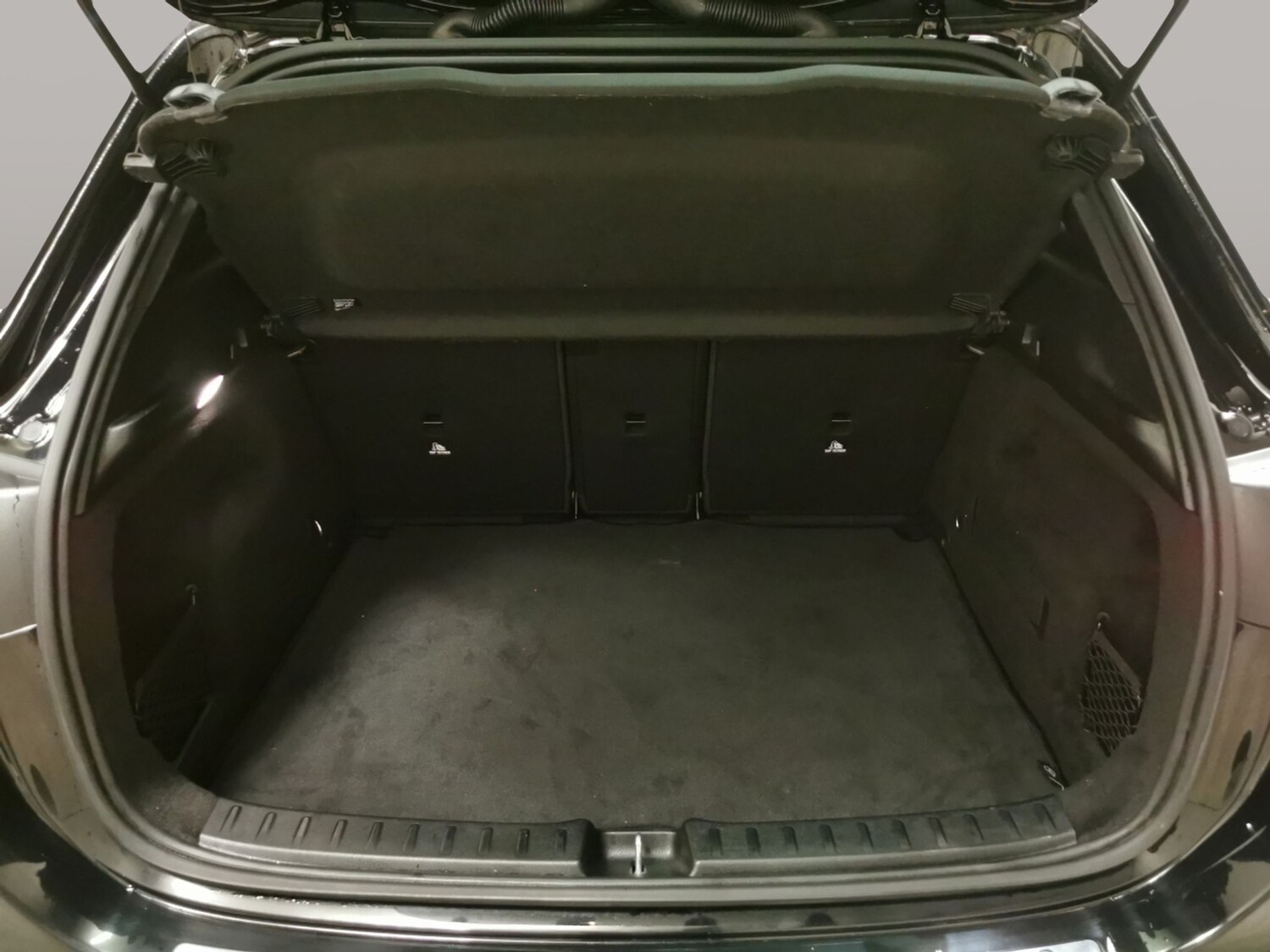 Used Mercedes-Benz GLA 2022 for sale - 77542957: Photo 32