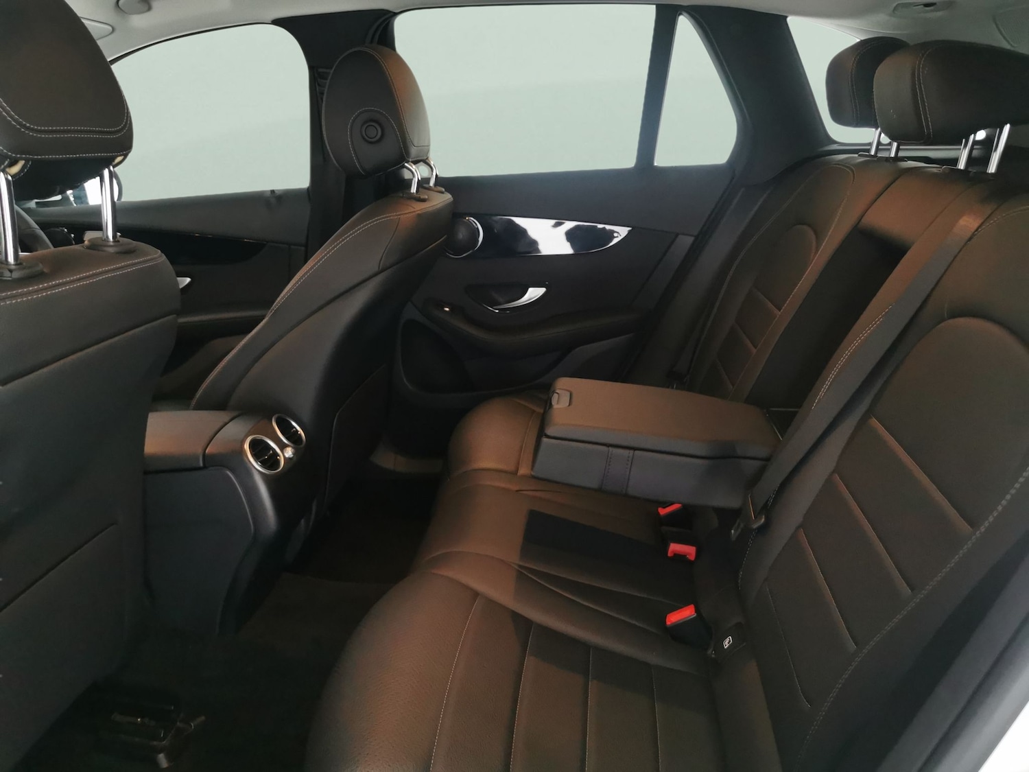 Used Mercedes-Benz GLC 2020 for sale - 77239785: Photo 28