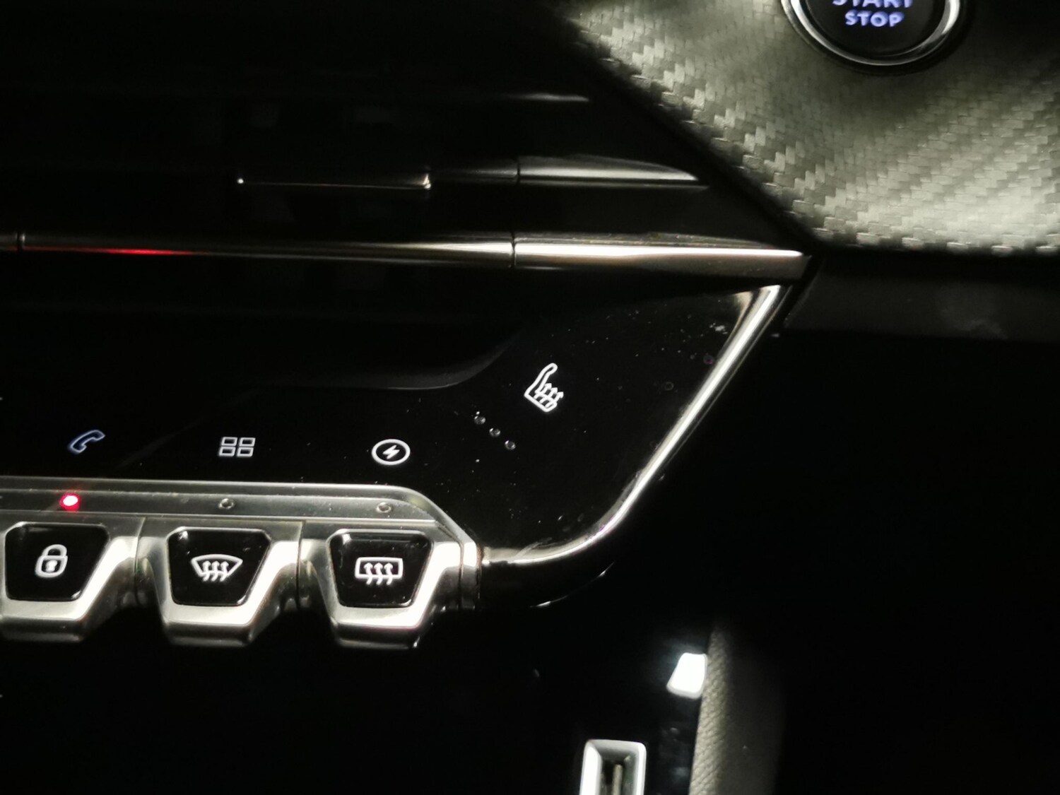 Used Peugeot 2008 2022 for sale - 77932388: Photo 17