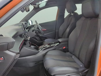 Used Peugeot E-2008 undefined for sale - 77932388: Photo