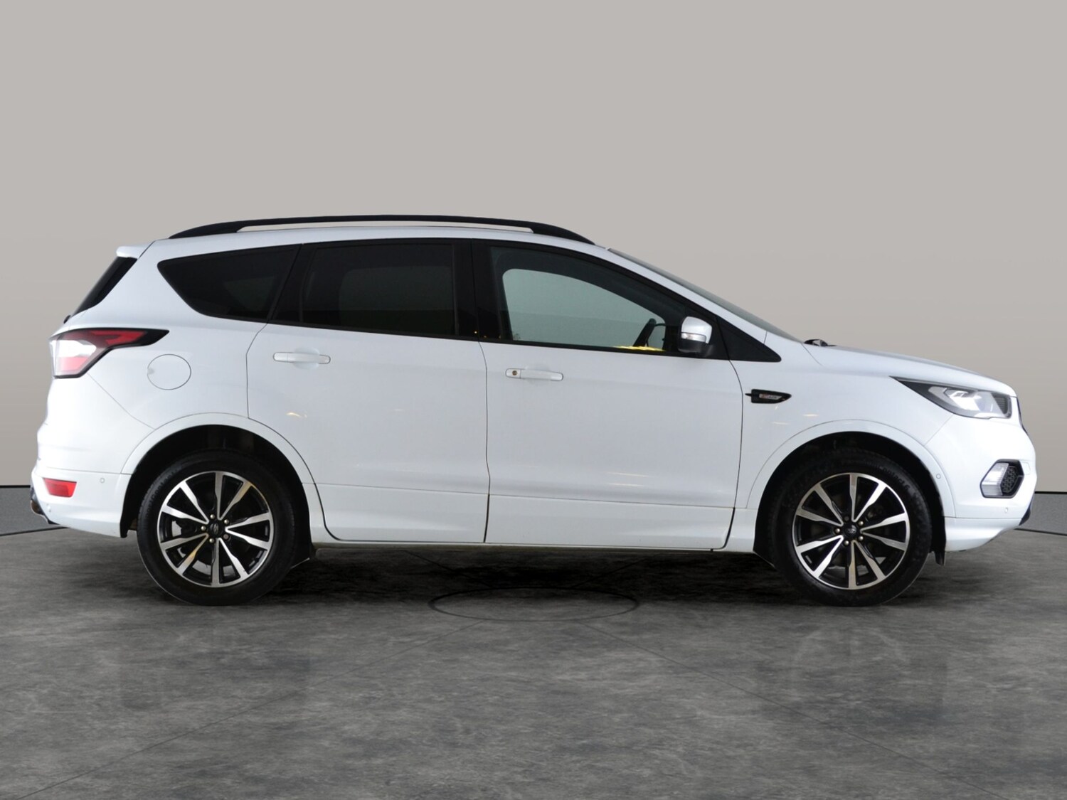 Used Ford Kuga 2019 for sale - 77928177: Photo 11