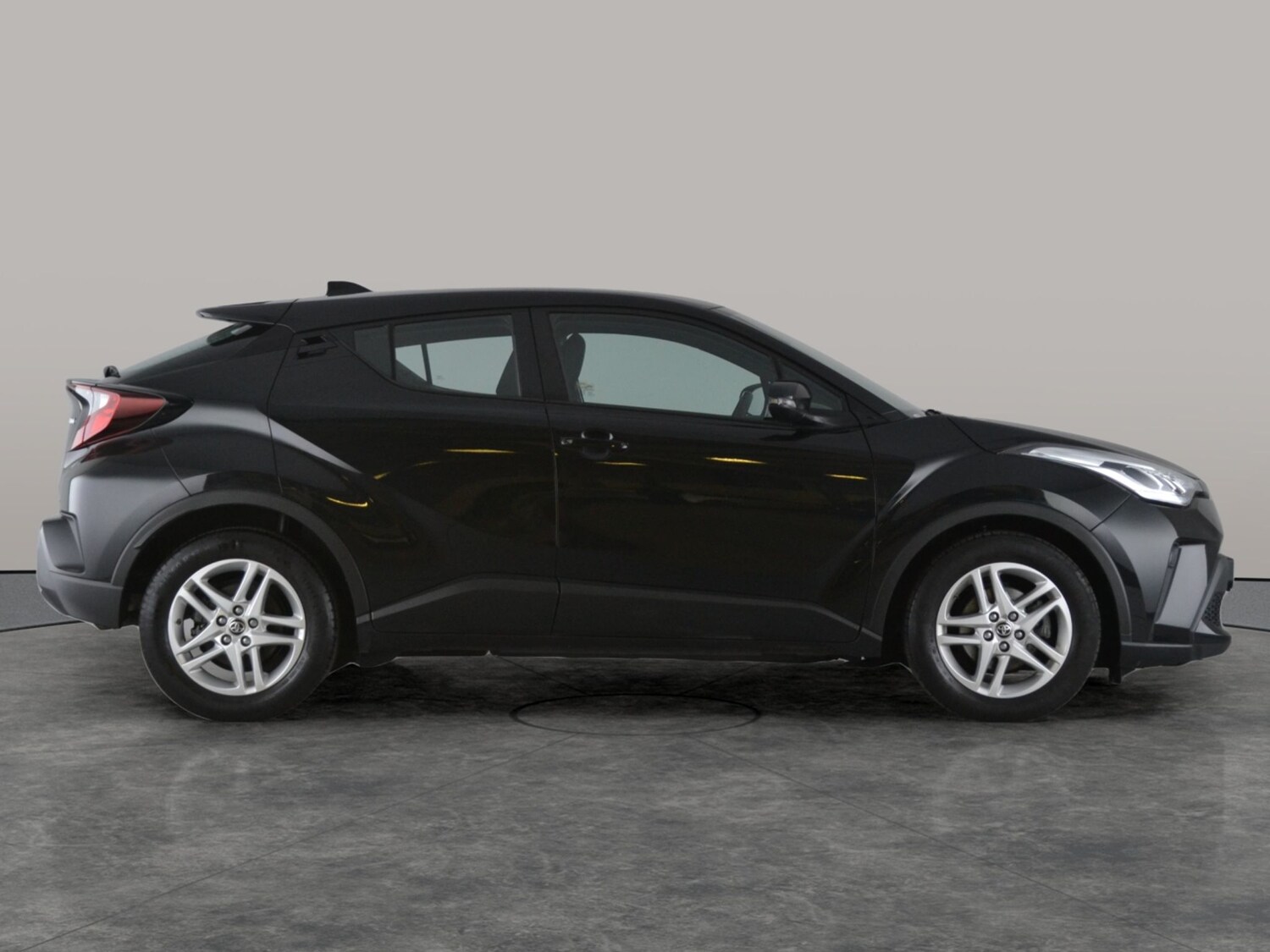 Used Toyota C-HR for sale - 77988685: Photo 11