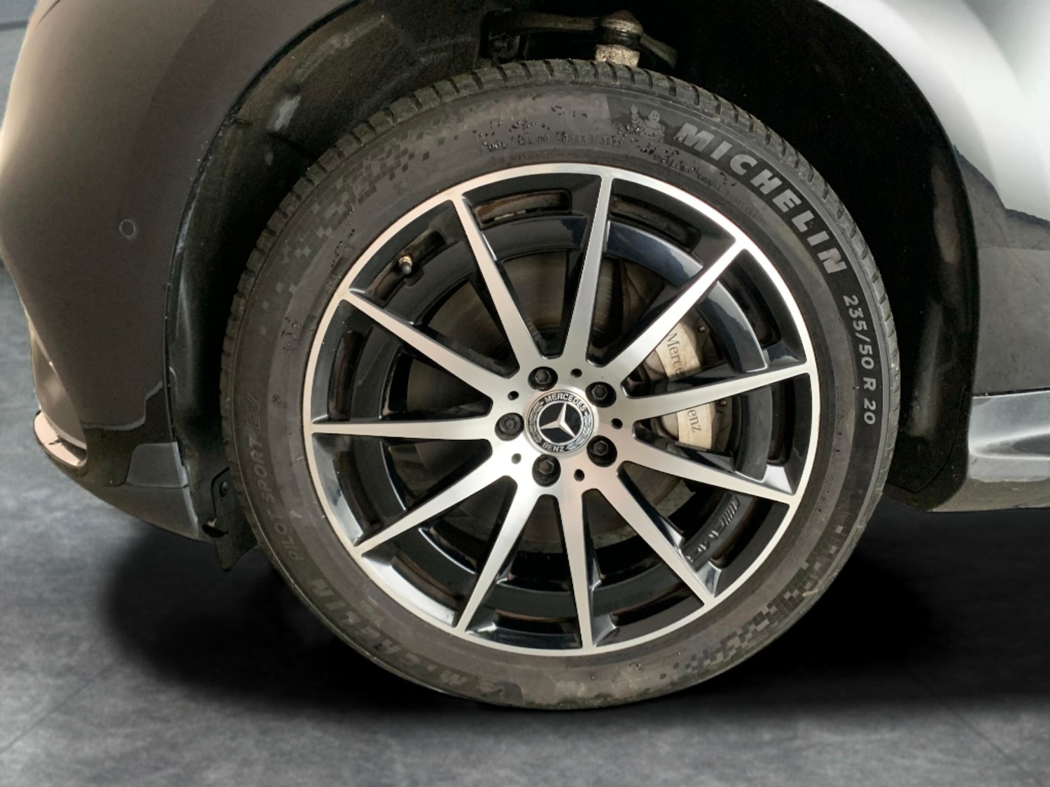 Used Mercedes-Benz EQC for sale - 77245995: Photo 27