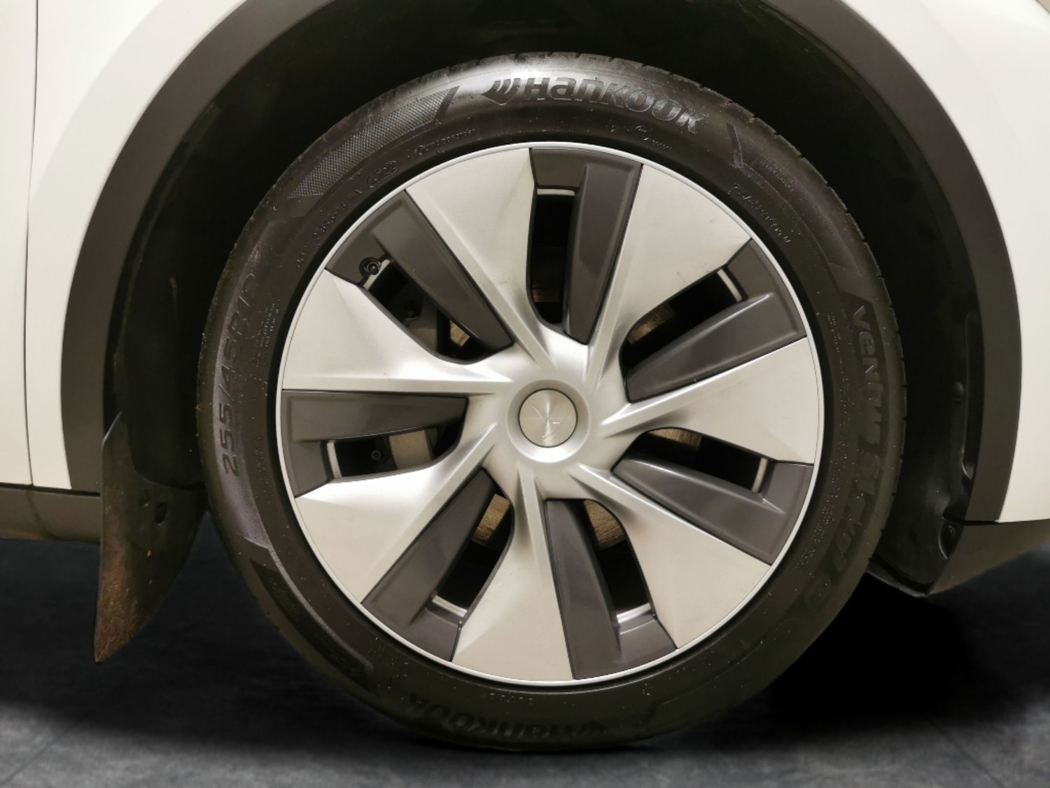 Used Tesla Model Y 2023 for sale - 78015086: Photo 24