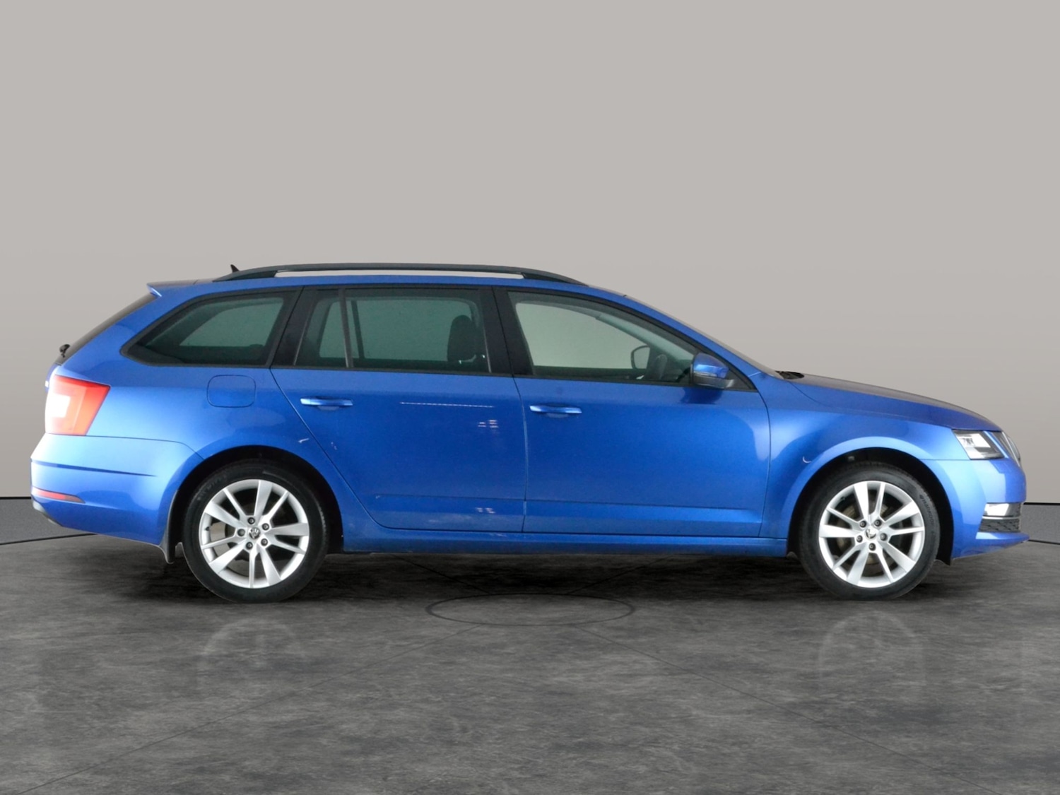Used Skoda Octavia 2020 for sale - 77138040: Photo 10