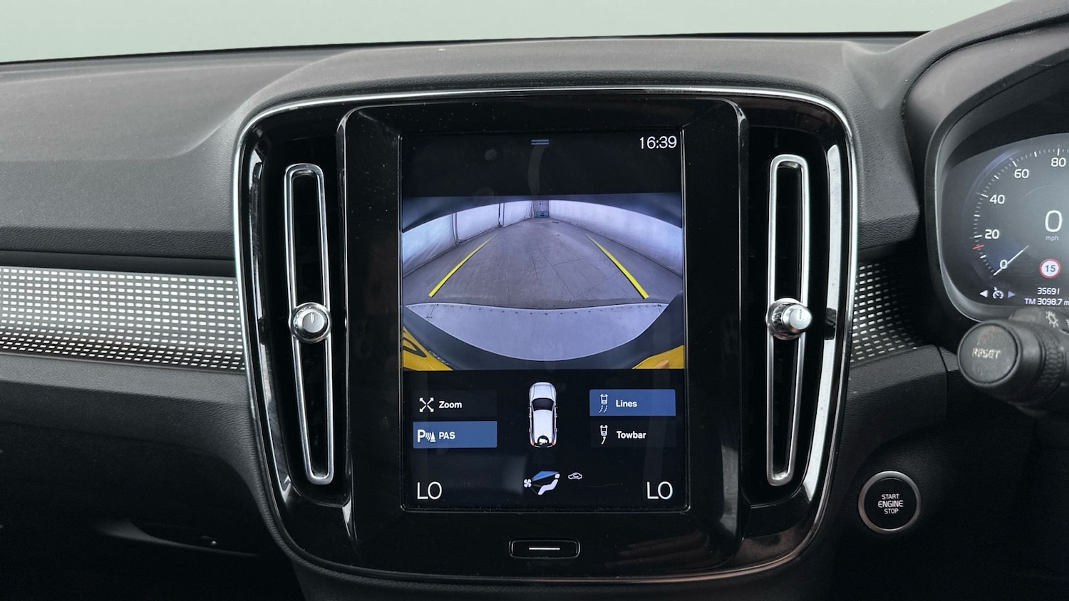 Used Volvo XC40 2021 for sale - 77319258: Photo 23