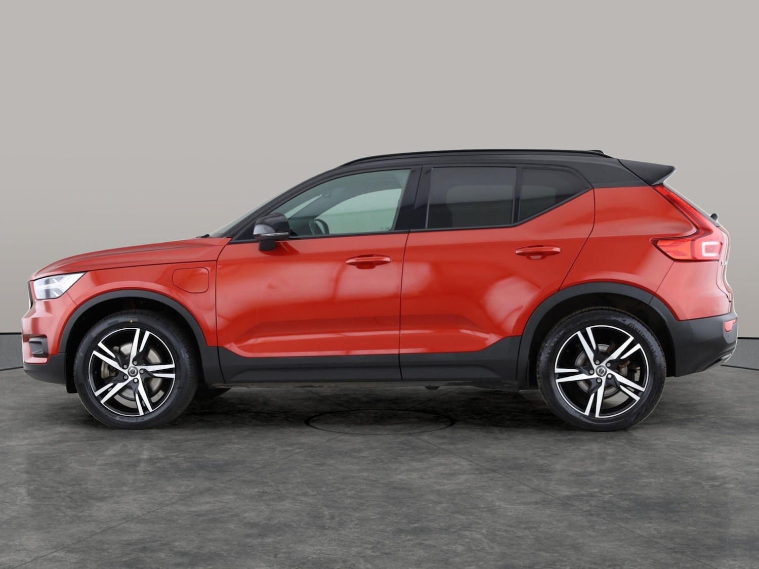 Used Volvo XC40 2021 for sale - 77319258: Photo 9
