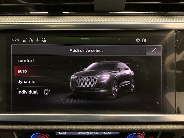 Used Audi Q3 2023 for sale - 76169920: Photo 23