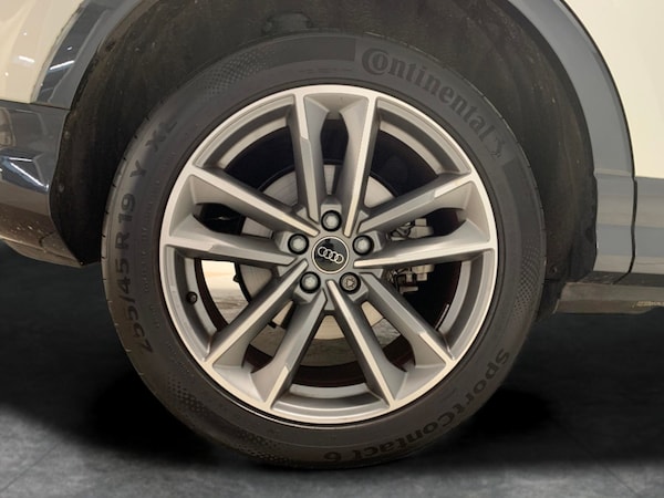 Used Audi Q3 2023 for sale - 76169920: Photo 32