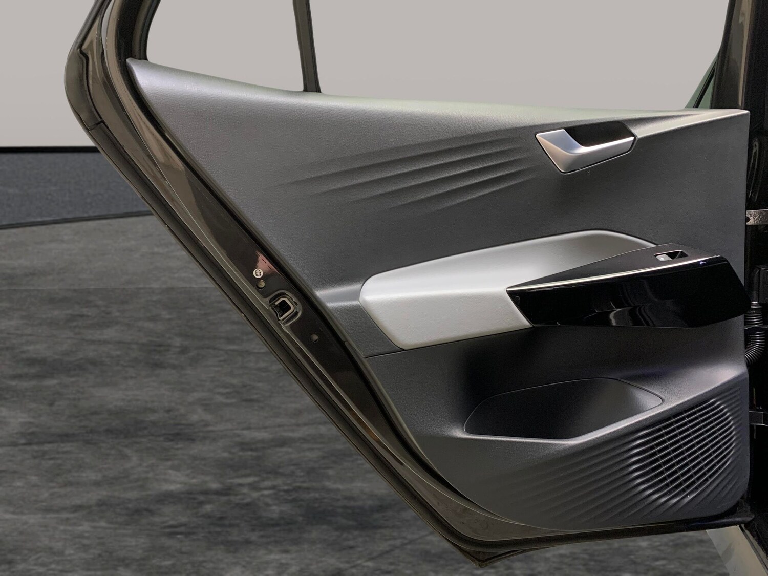 Used Volkswagen ID.3 2023 for sale - 77600850: Photo 23