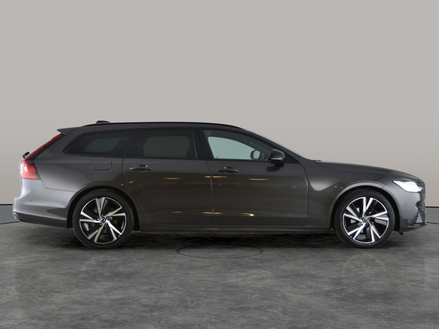 Used Volvo V90 2022 for sale - 77629844: Photo 12