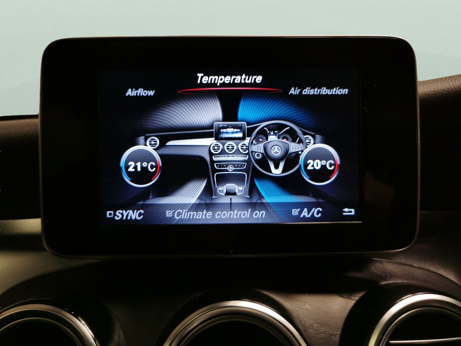 Used Mercedes-Benz GLC for sale - 77365002: Photo 18