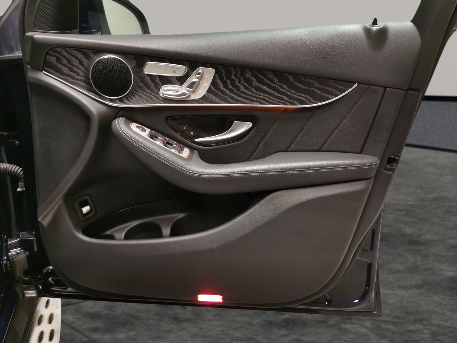 Used Mercedes-Benz GLC for sale - 77365002: Photo 29