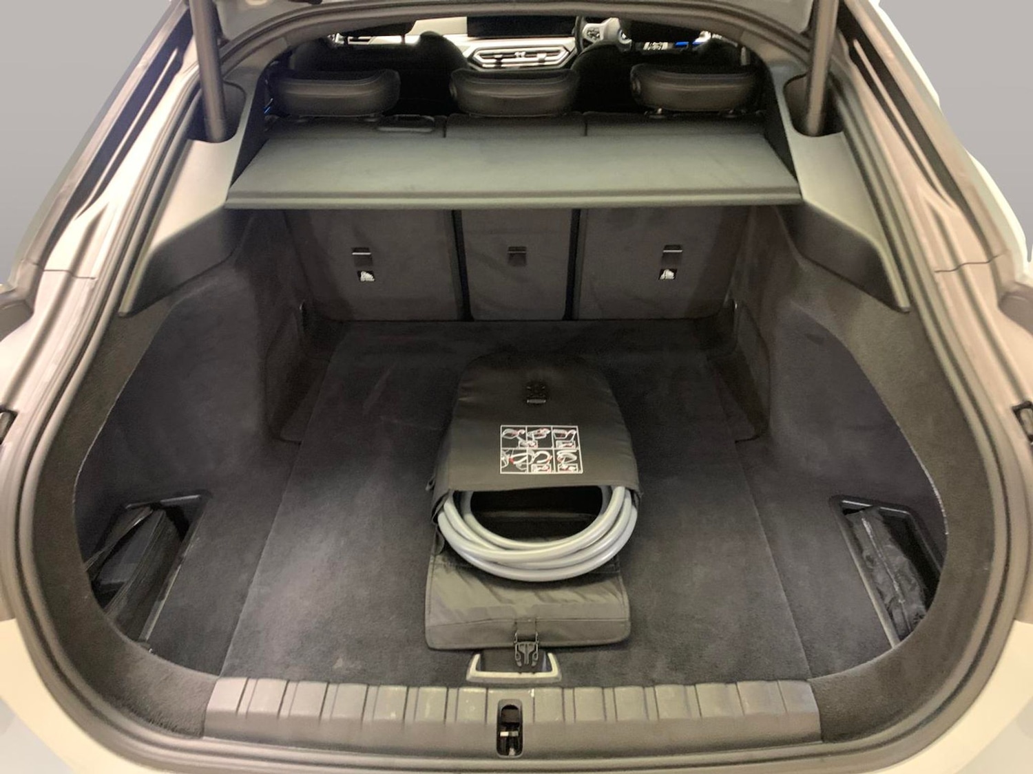 Used BMW i4 2022 for sale - 76919584: Photo 35