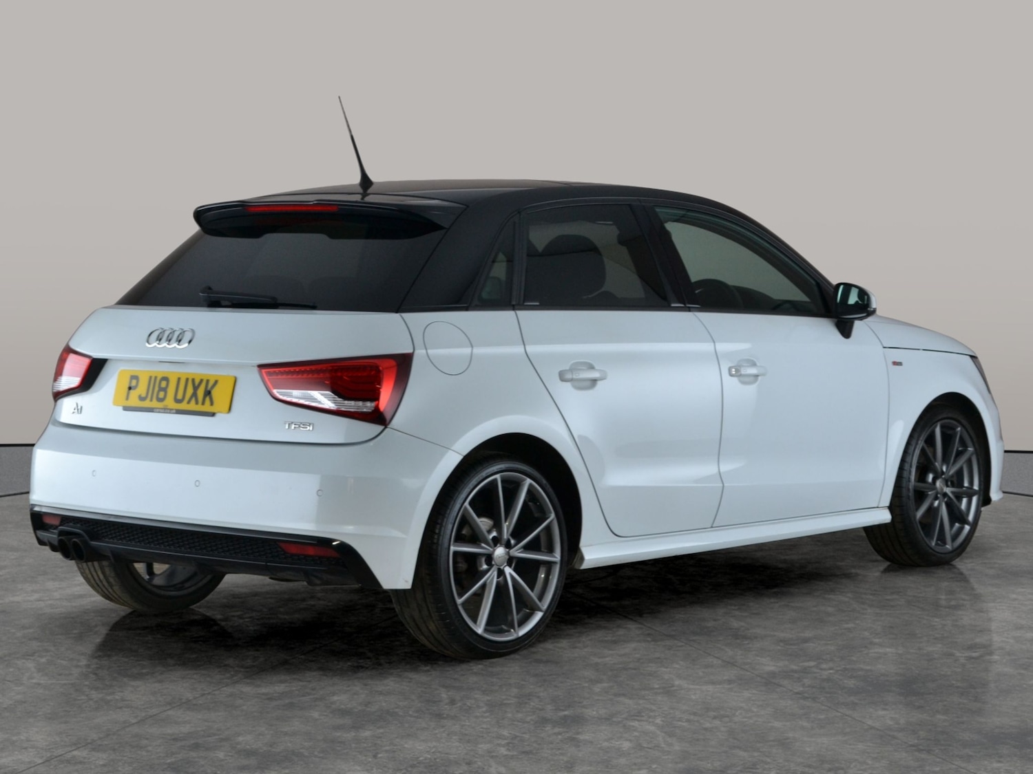 Used Audi A1 2018 for sale - 78163579: Photo 9