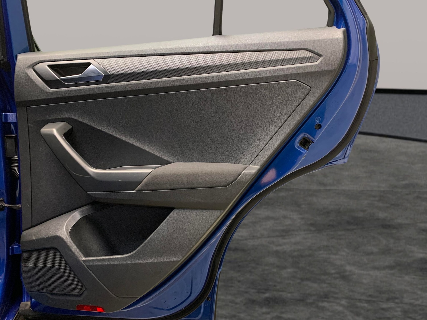 Used Volkswagen T-Roc 2022 for sale - 77581870: Photo 26