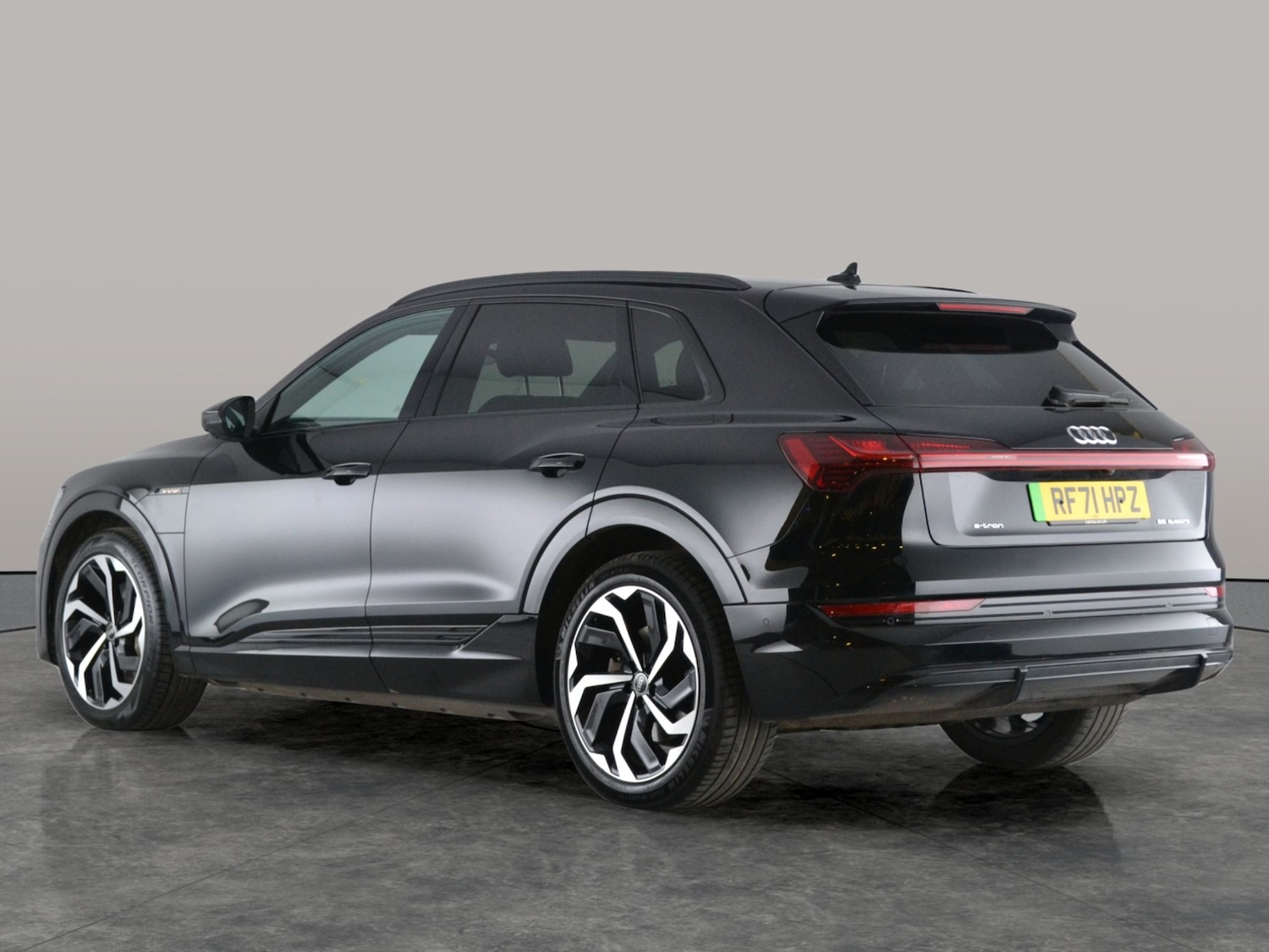 Used Audi e-tron 2022 for sale - 76935025: Photo 10