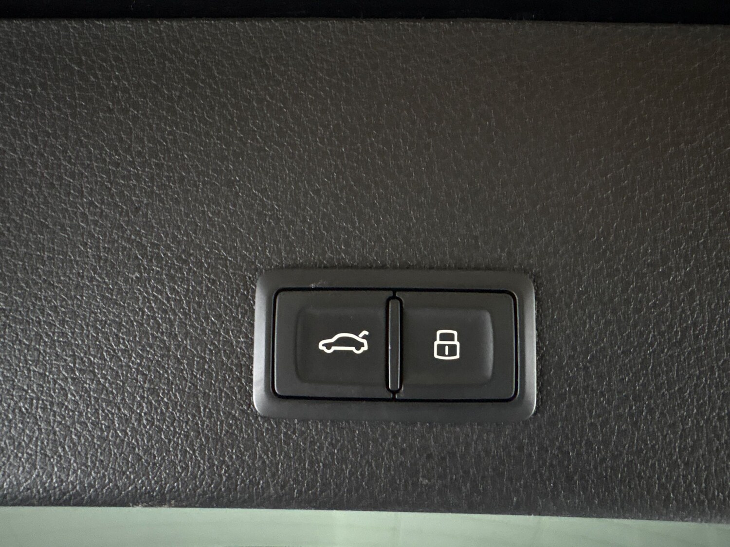 Used Audi e-tron 2022 for sale - 76935025: Photo 29