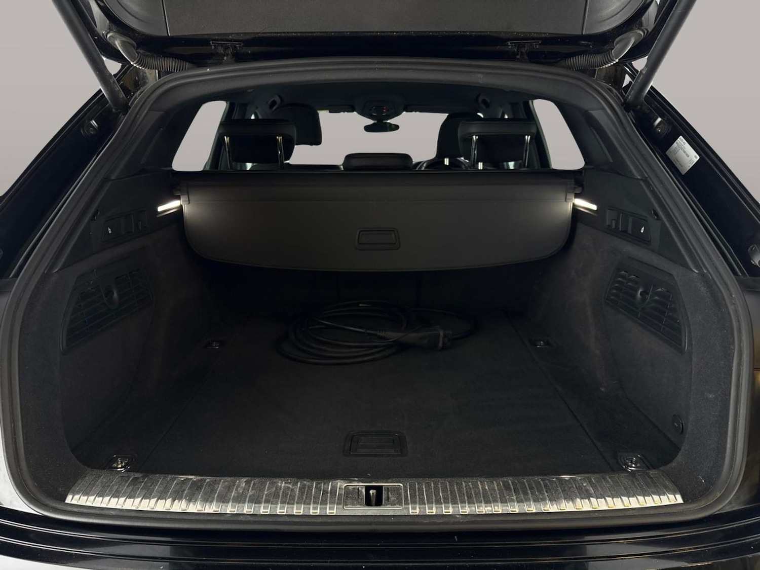 Used Audi e-tron 2022 for sale - 76935025: Photo 43