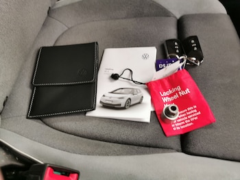 Used Volkswagen ID.3 2021 for sale - 77240659: Photo