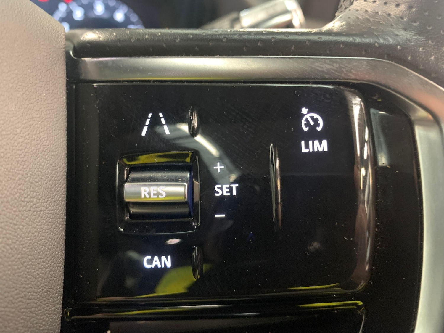 Used Land Rover Discovery Sport 2021 for sale - 76935208: Photo 20