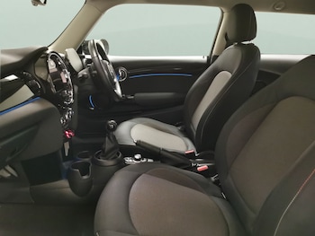 Used MINI Hatch 2022 for sale - 78037067: Photo