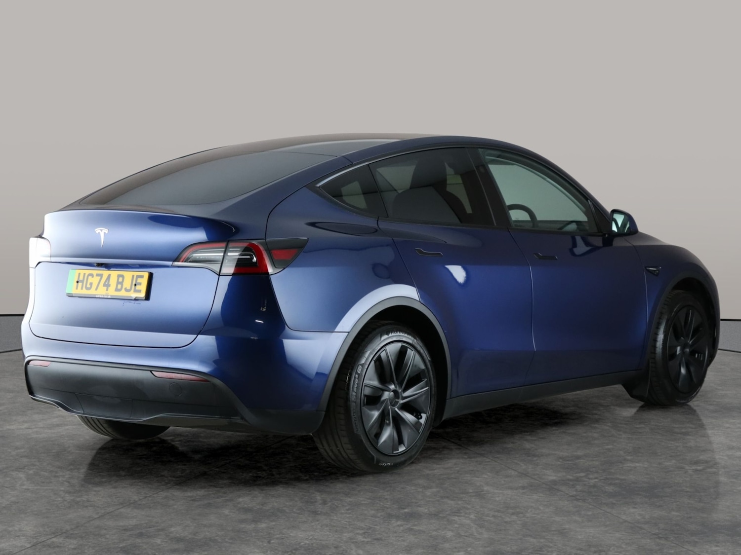 Used Tesla Model Y 2024 for sale - 76518338: Photo 11