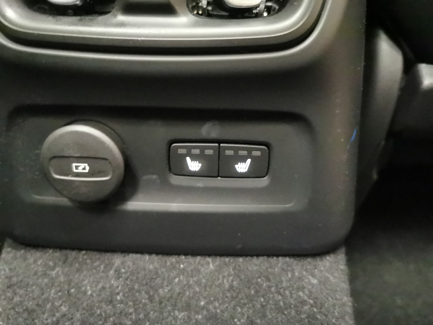 Used Volvo XC40 2022 for sale - 77975793: Photo 17