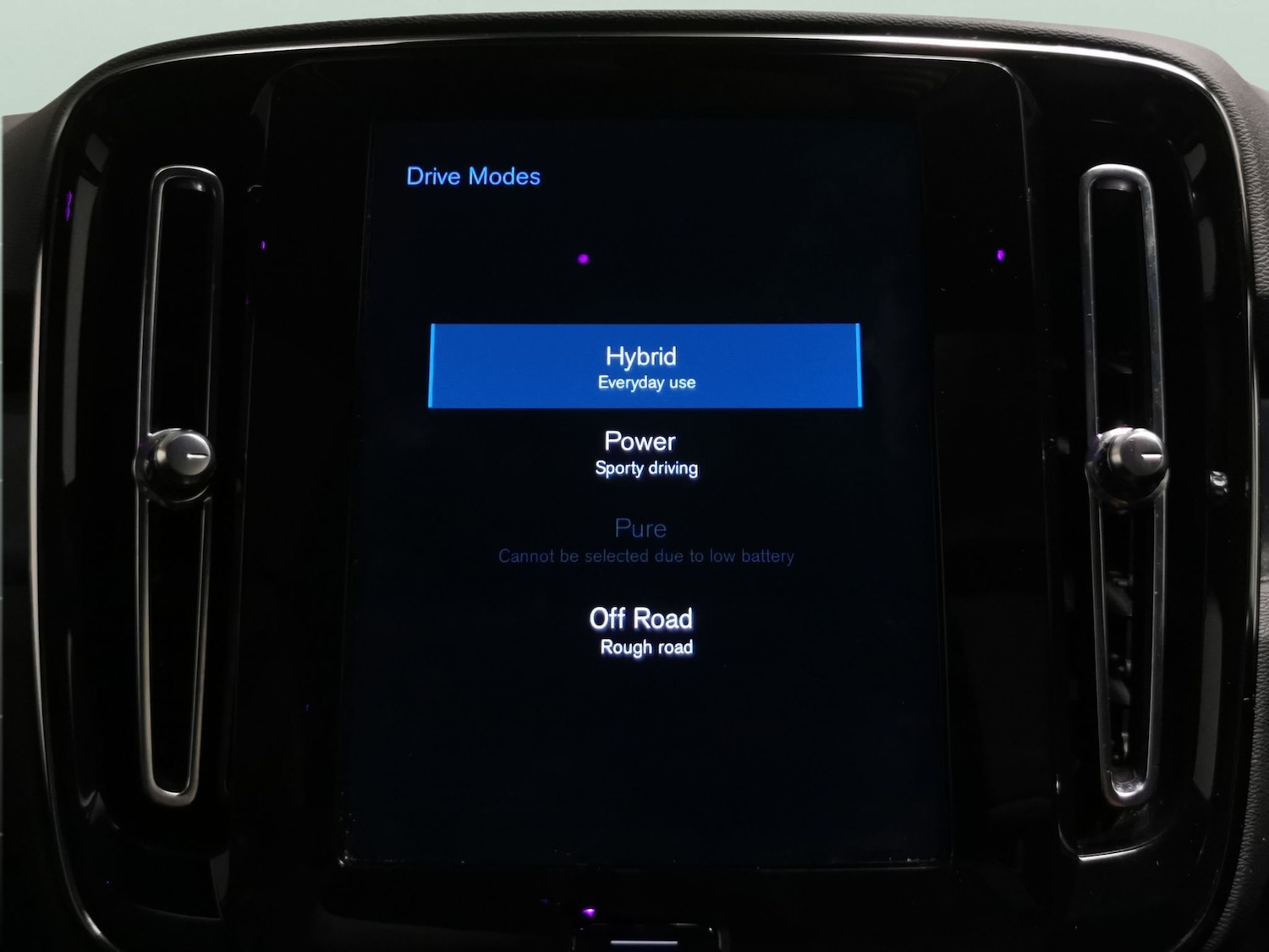 Used Volvo XC40 2022 for sale - 77975793: Photo 23