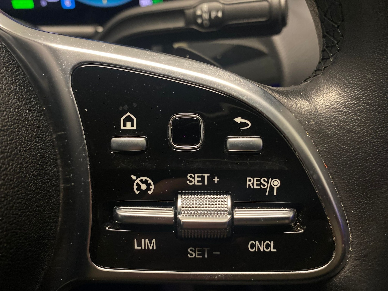 Used Mercedes-Benz EQA 2023 for sale - 78061762: Photo 21