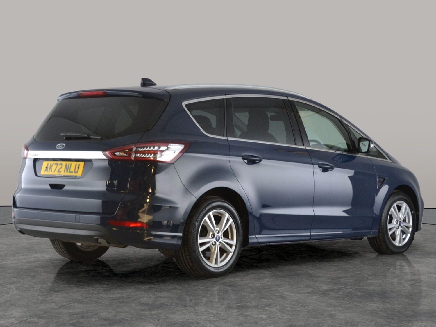 Used Ford S-Max 2022 for sale - 77614963: Photo 9