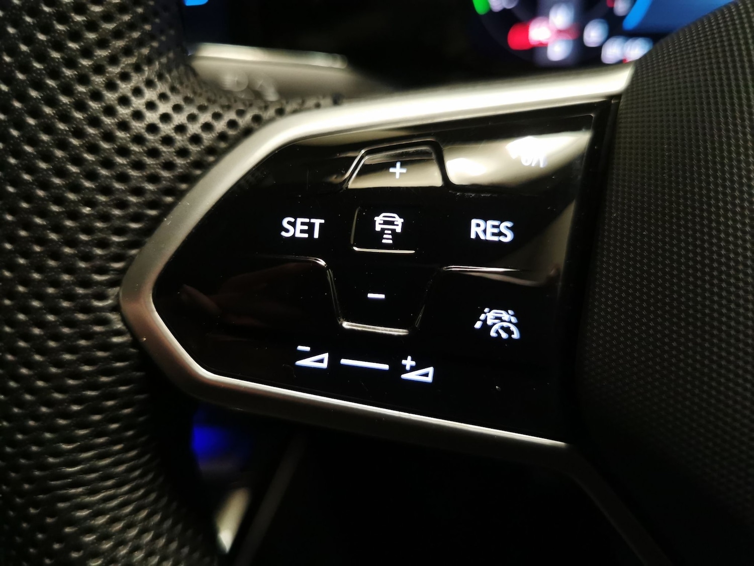 Used Volkswagen Golf 2023 for sale - 77428551: Photo 22