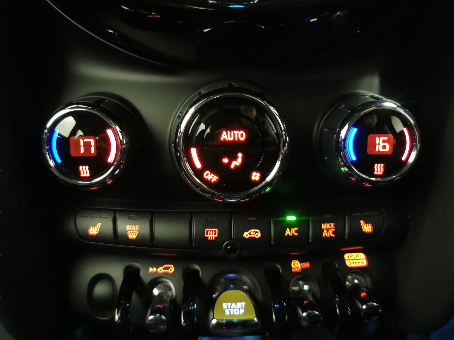 Used MINI Electric Hatch 2022 for sale - 76935220: Photo 17