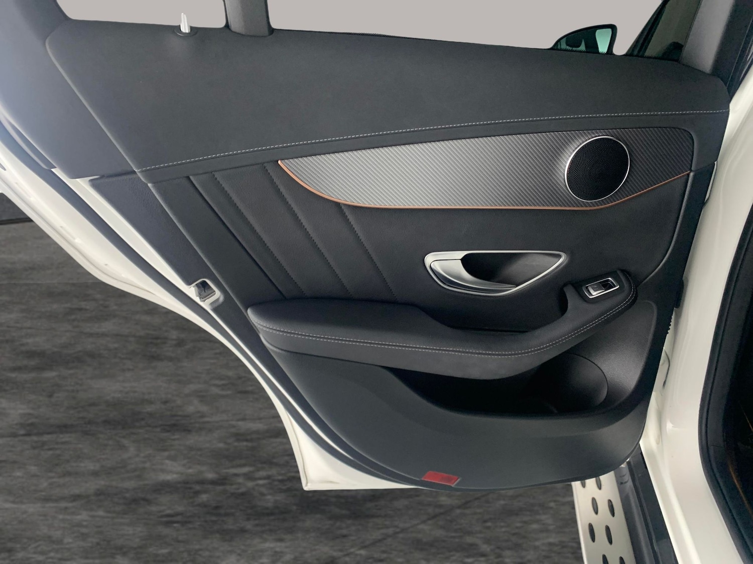 Used Mercedes-Benz EQC 2022 for sale - 76653044: Photo 32