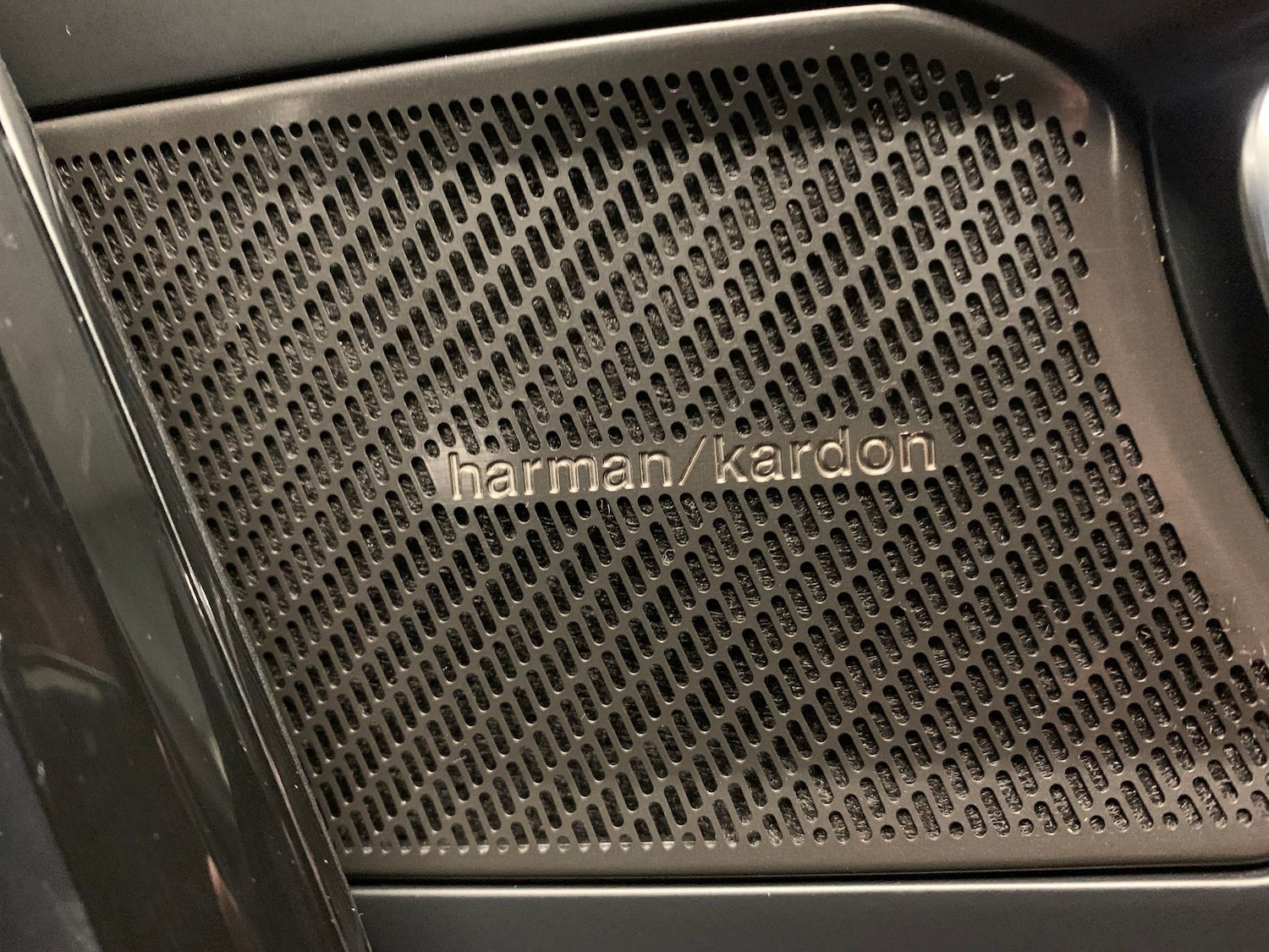 Used Volvo XC40 2022 for sale - 77890317: Photo 7