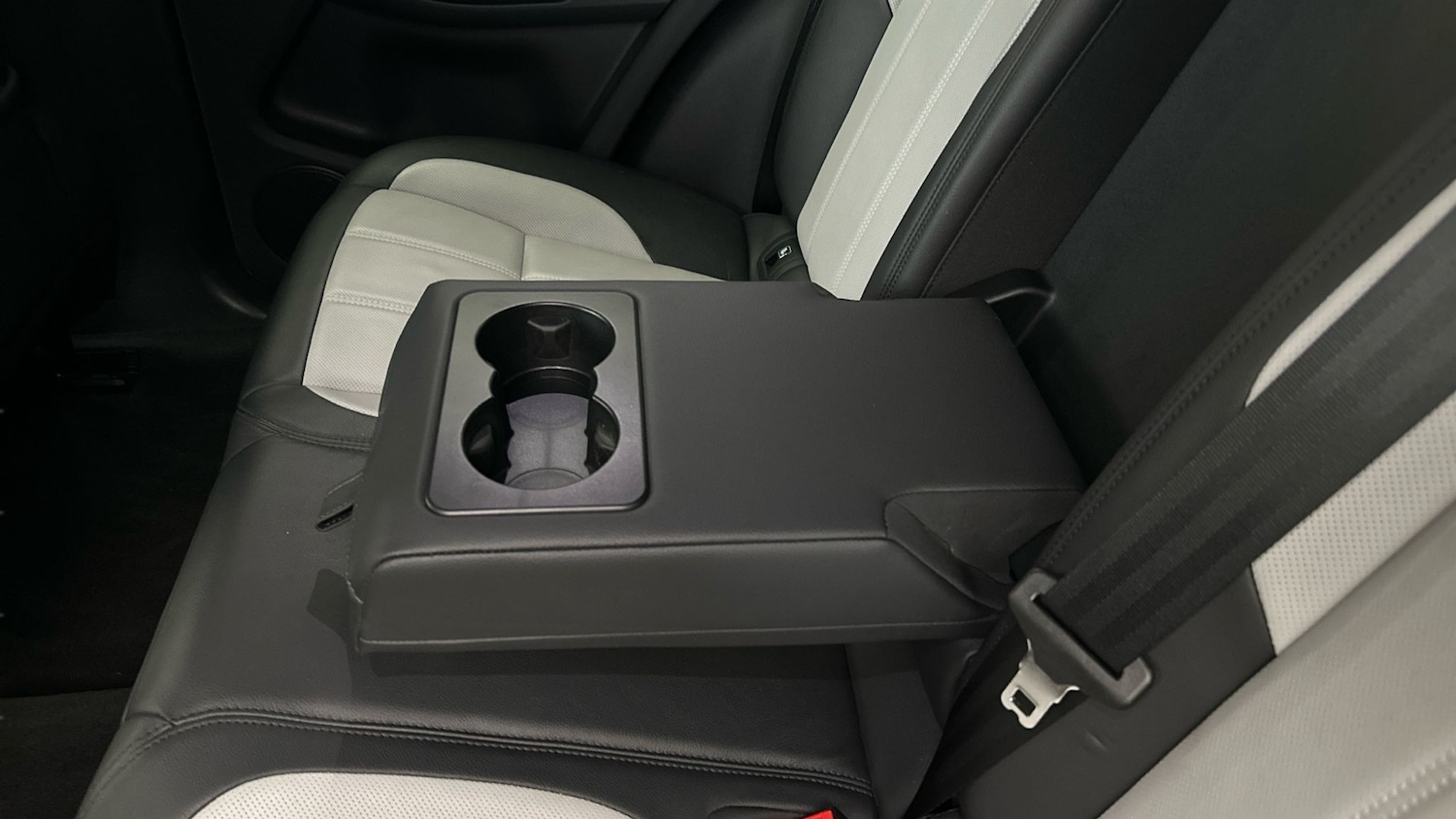 Used Land Rover Range Rover Evoque 2022 for sale - 76758187: Photo 23