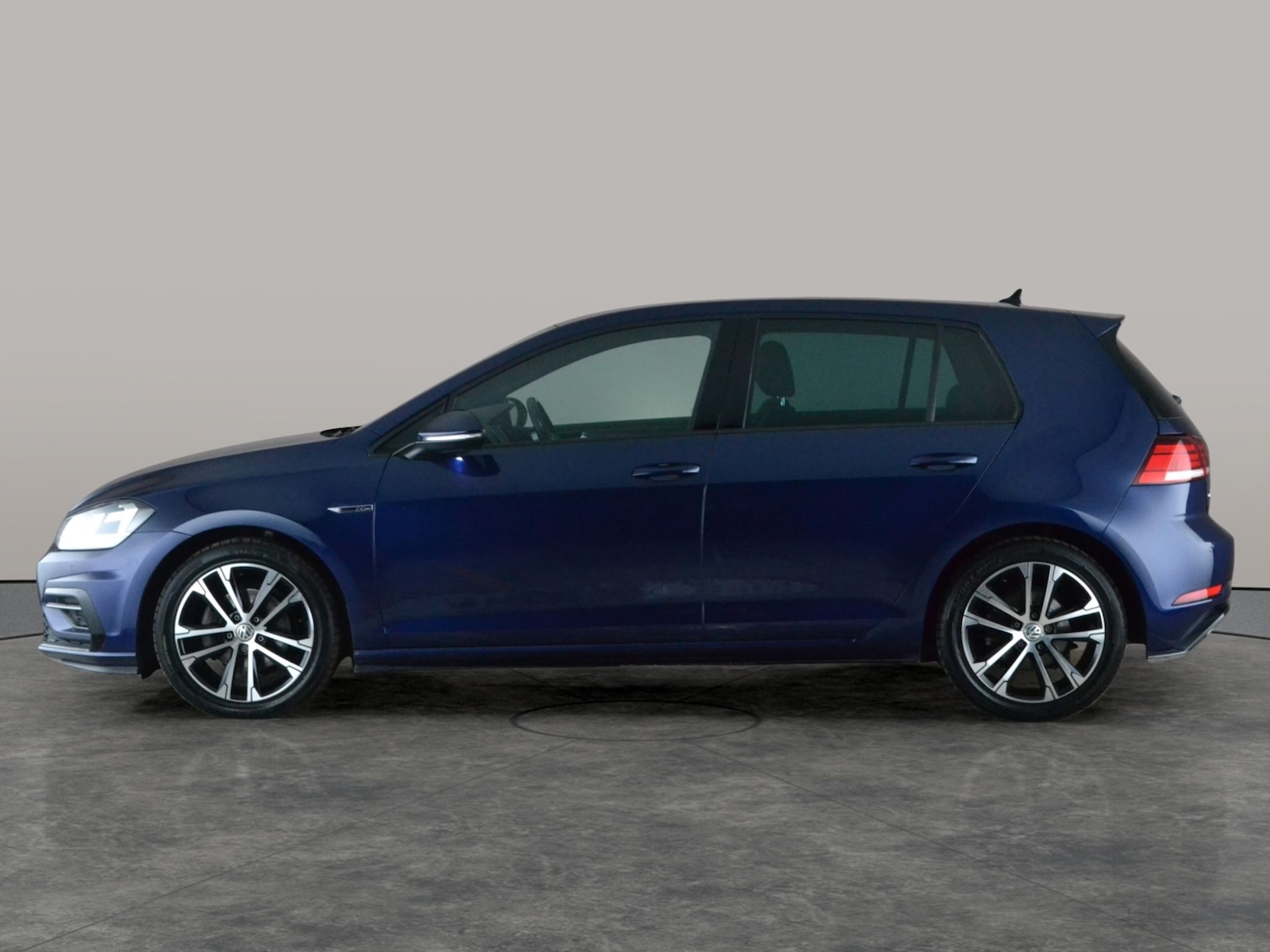 Used Volkswagen Golf 2019 for sale - 77965695: Photo 13