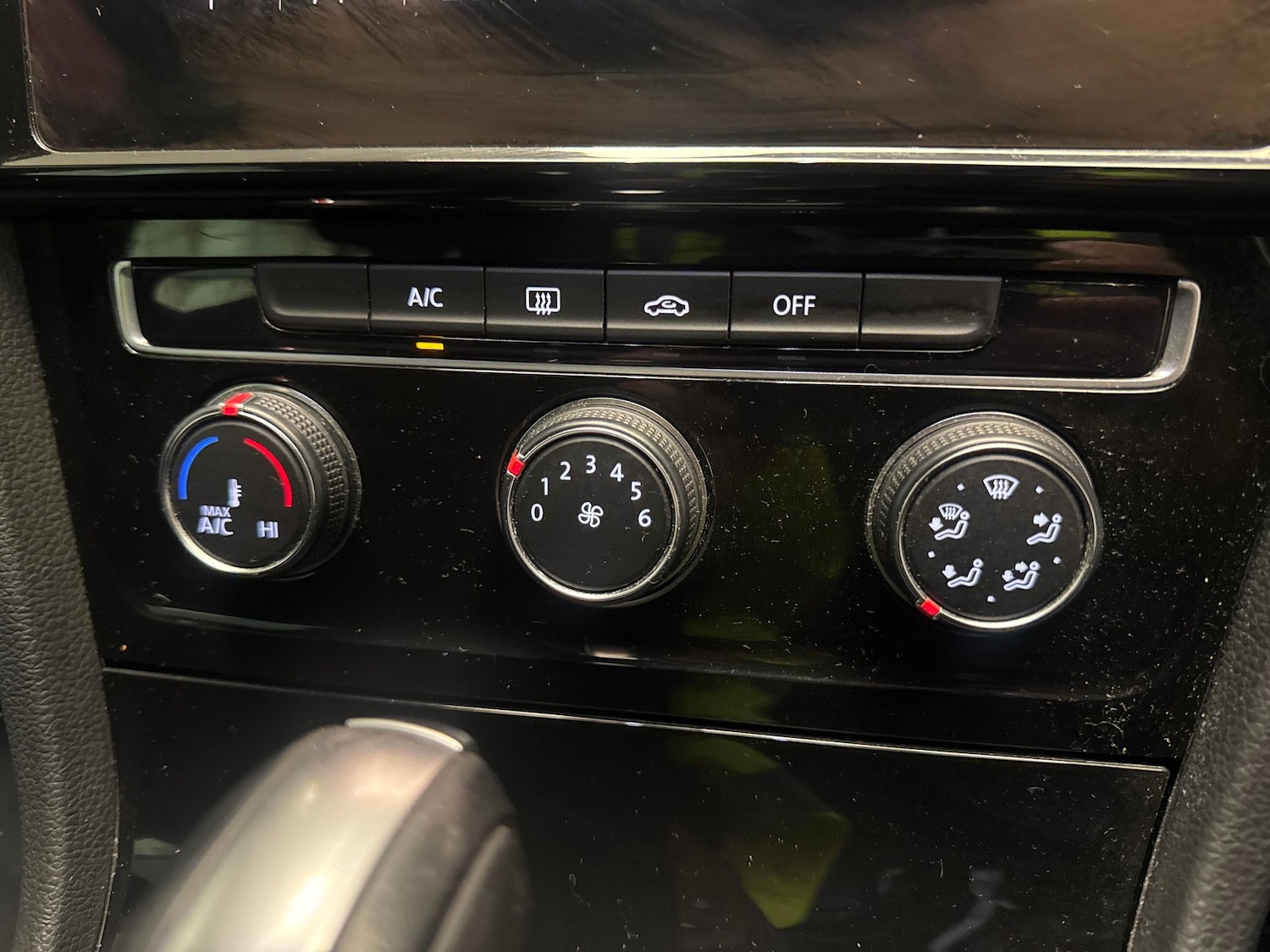 Used Volkswagen Golf 2019 for sale - 77965695: Photo 16