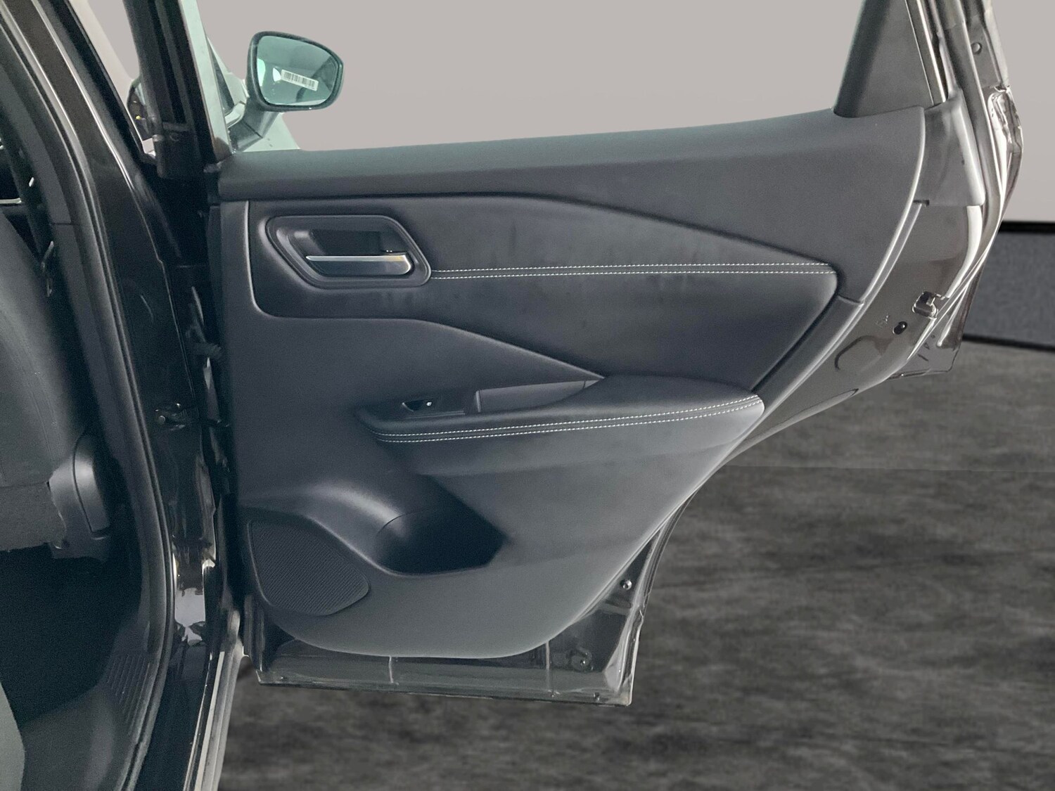 Used Nissan Qashqai for sale - 76999696: Photo 27