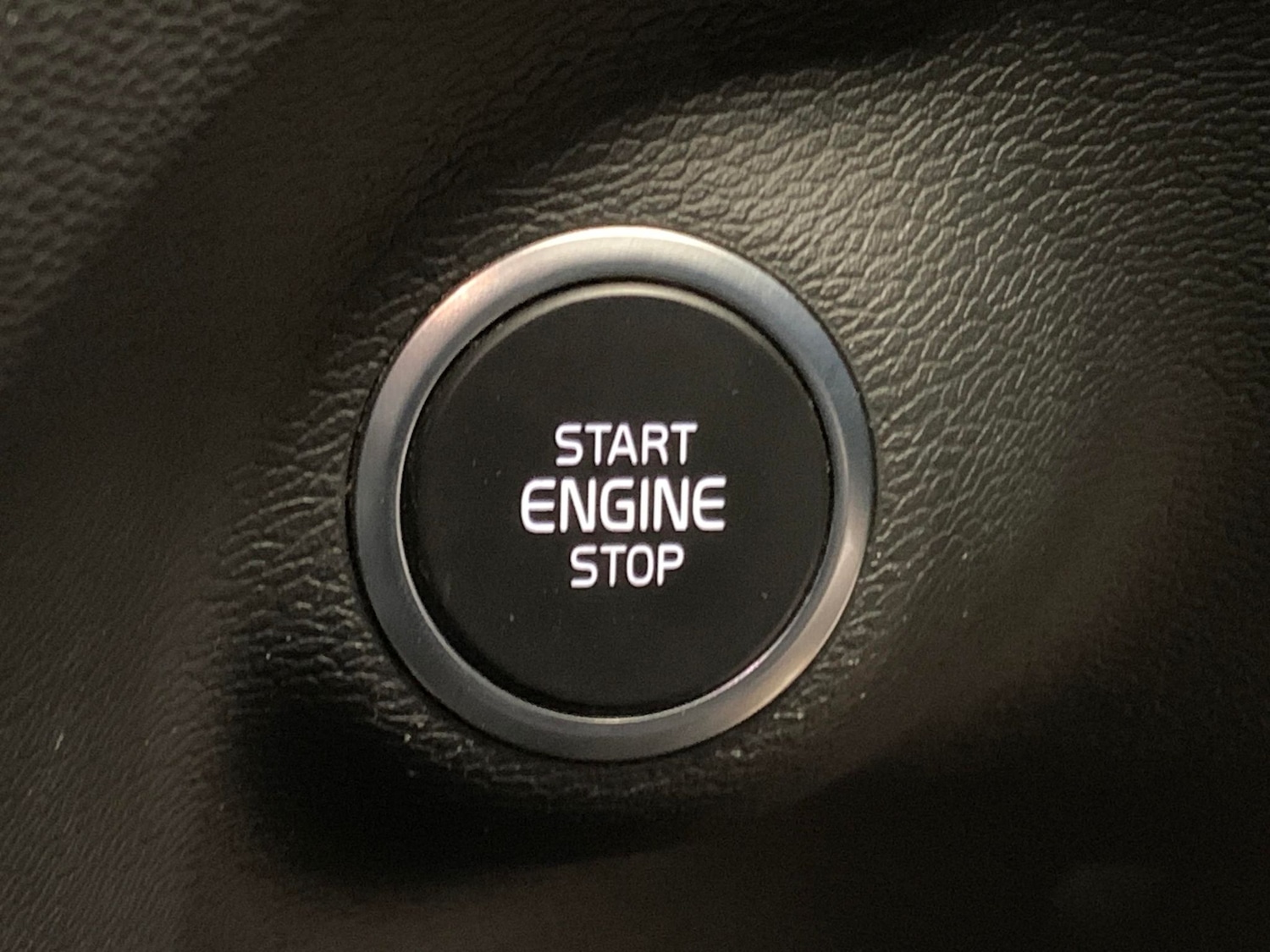 Used Volvo XC40 2021 for sale - 76494260: Photo 21