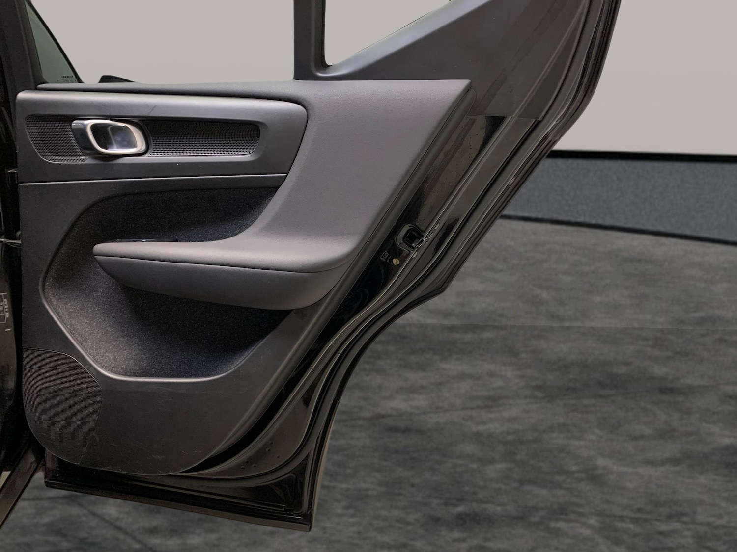 Used Volvo XC40 2021 for sale - 76494260: Photo 32