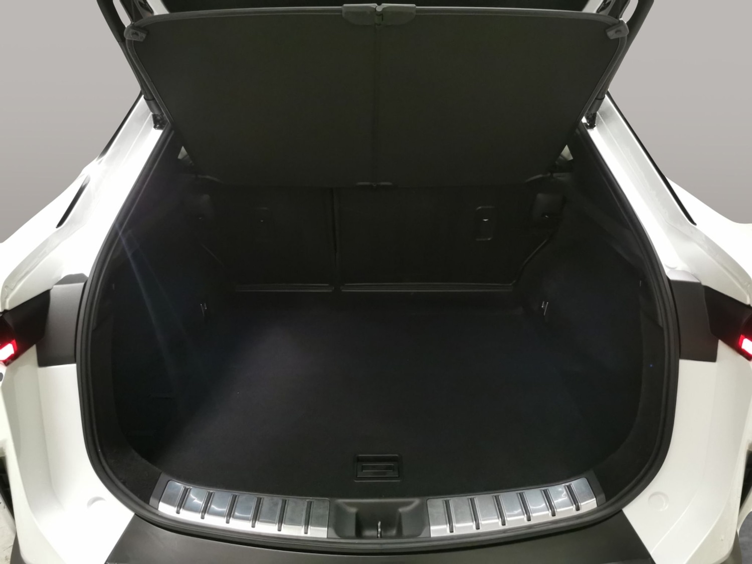 Used Lexus RZ 2024 for sale - 76853814: Photo 36