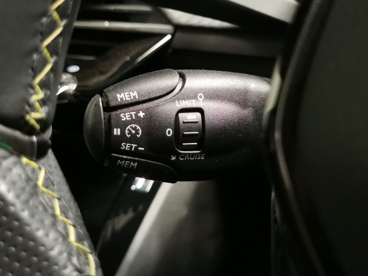 Used Peugeot 208 2023 for sale - 77965738: Photo 19